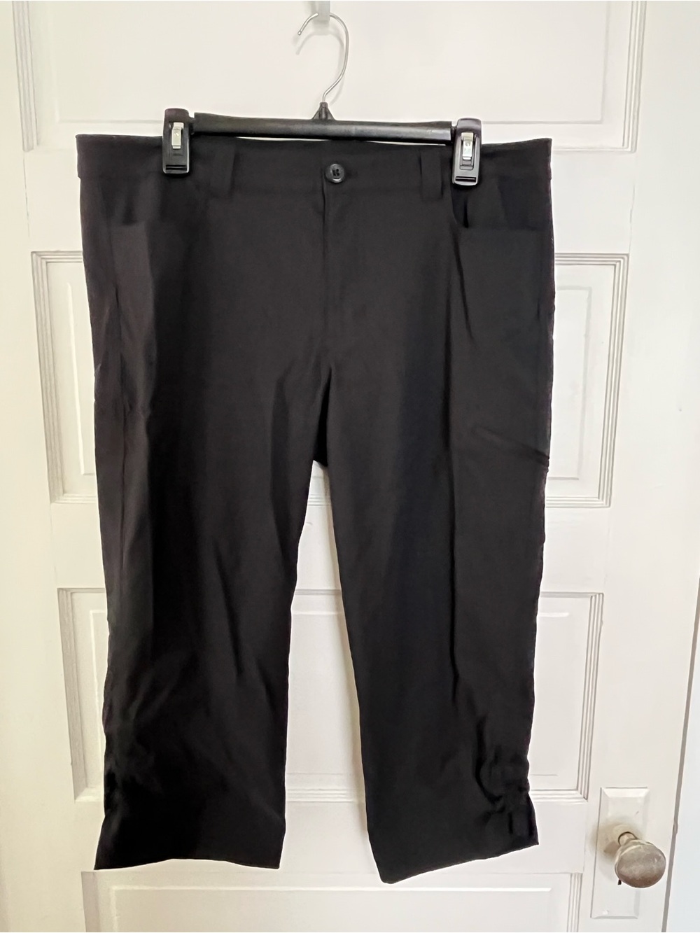 Eddie Bauer Black Crop Pants 14